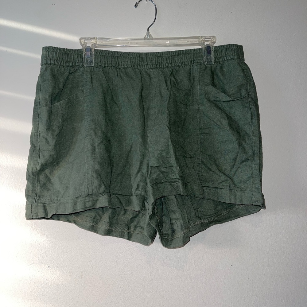 Old Navy Green Women's Shorts